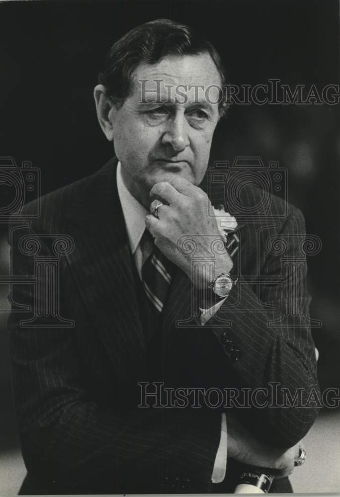 1983 Press Photo Marquette University - Henry (Hank) Raymonds, Coach - mjc27638 - Historic Images