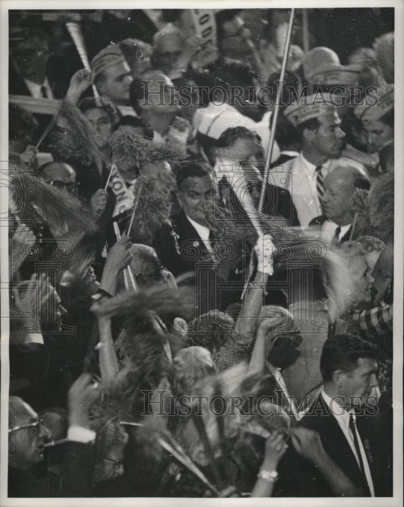 1960 Press Photo New York & Massachusetts delegations at Republican Convention - Historic Images
