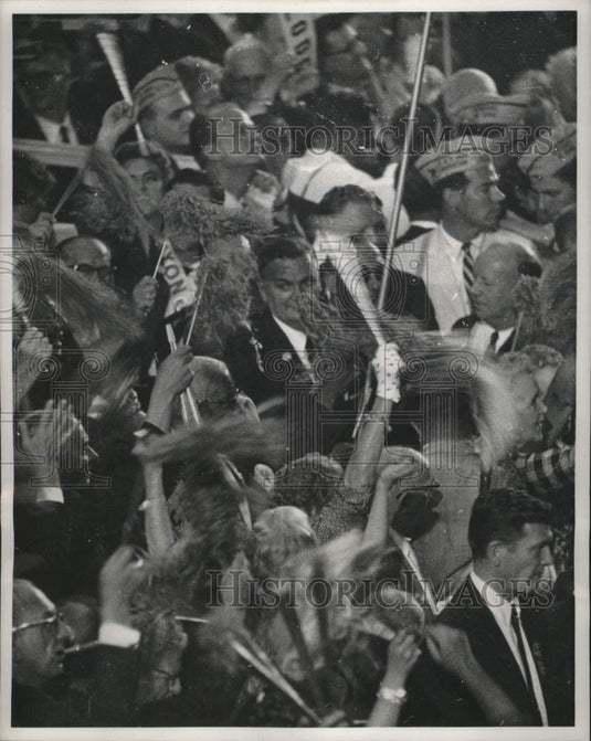 1960 Press Photo New York & Massachusetts delegations at Republican Convention - Historic Images