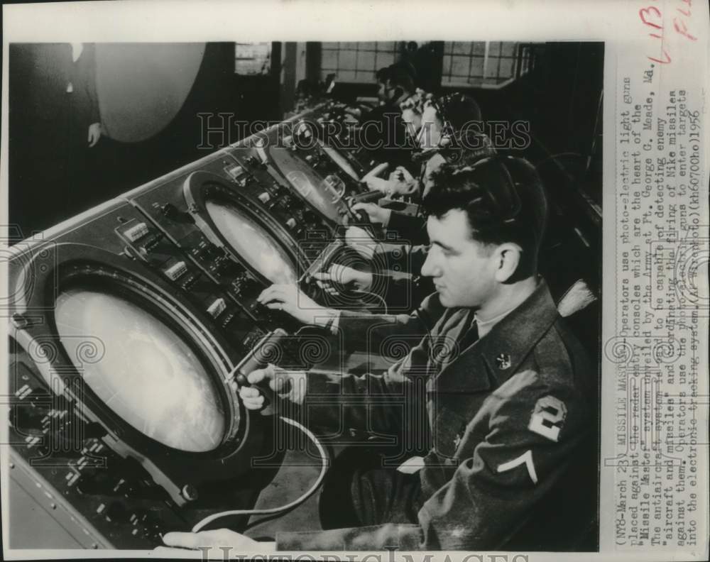 1956, Radar entry console system at Fort George G. Meade, Maryland - Historic Images