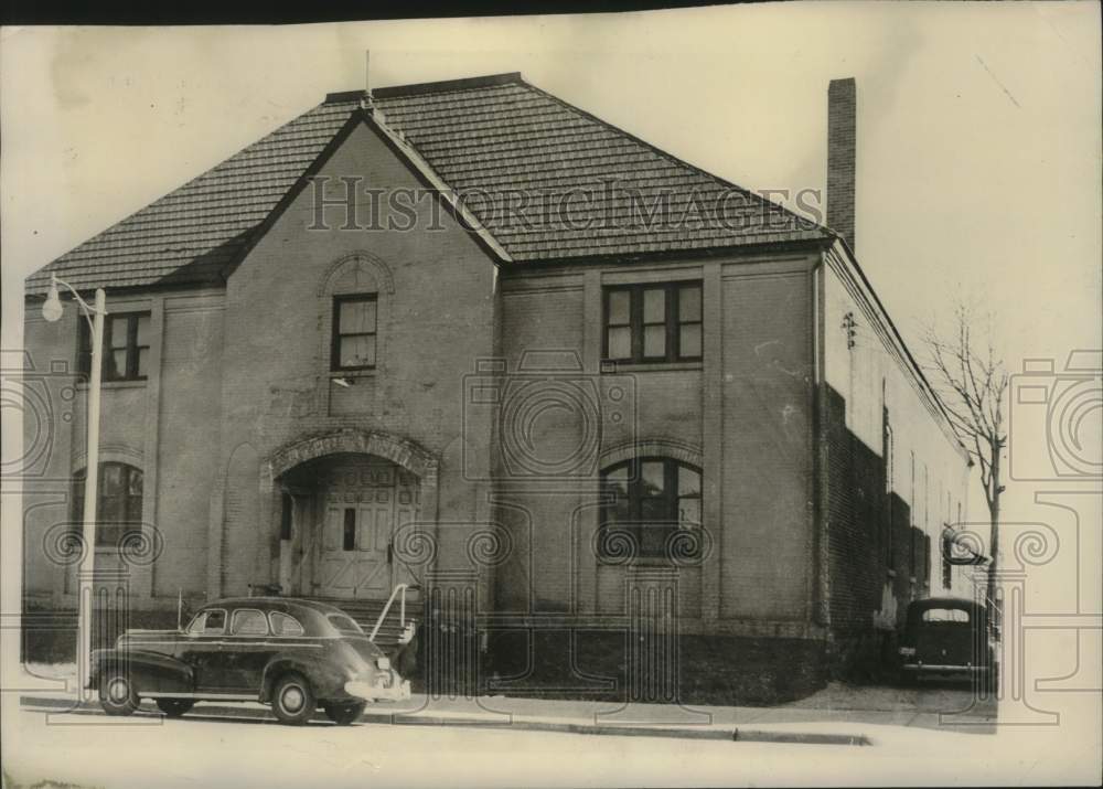 1948, Outside the Sparta Armory - mjc28443 - Historic Images