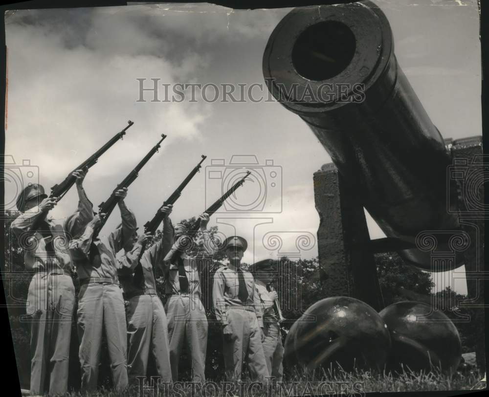 1955 A firing squad at veterans administration center, Milwaukee. - Historic Images