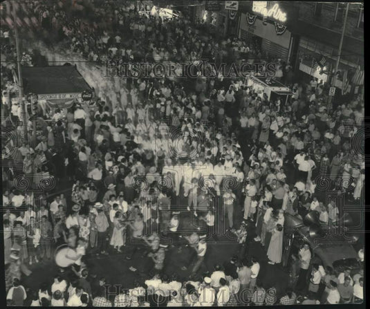 1952, A Spectacle of Music parade in South Milwaukee - mjc28645 - Historic Images
