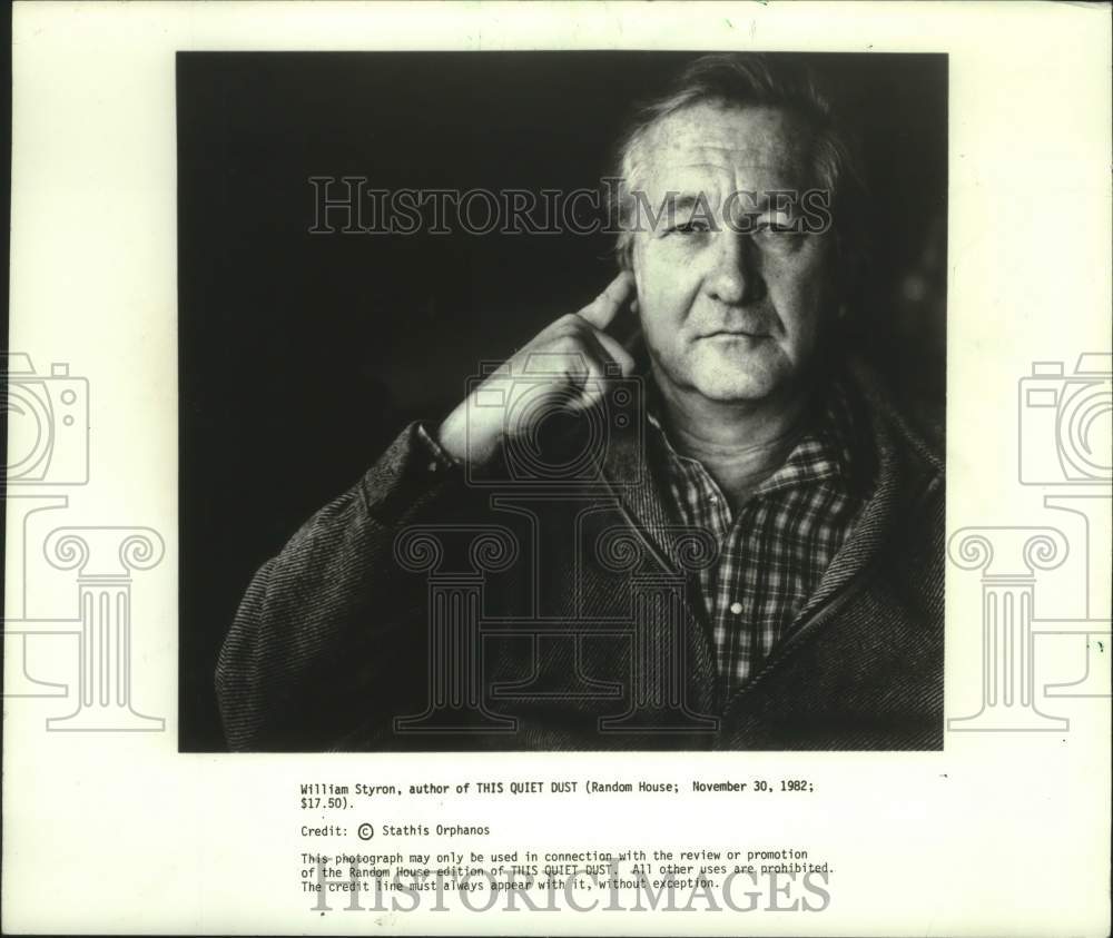 1982 Press Photo William Styron, author of &quot;This Quiet Dust&quot; - mjc28944 - Historic Images