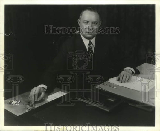1992 Press Photo David Sarnoff of RCA media - mjc29000 - Historic Images