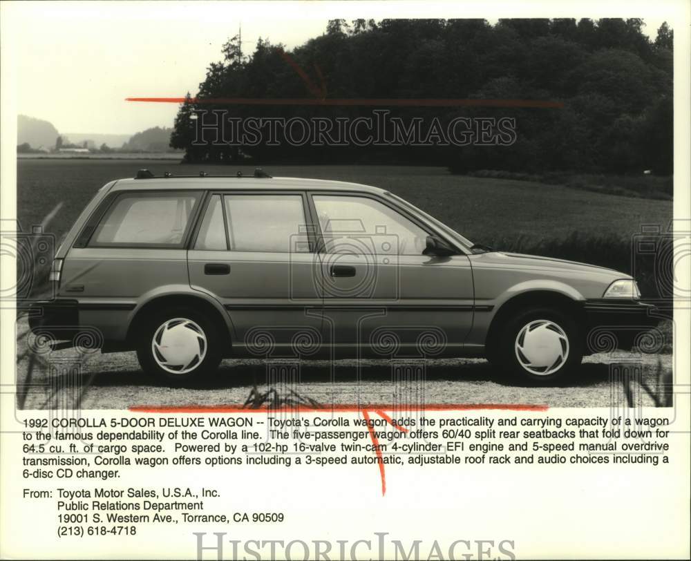 1992 Press Photo Toyota Corolla 5-Door Deluxe Wagon automobile - mjc29096 - Historic Images