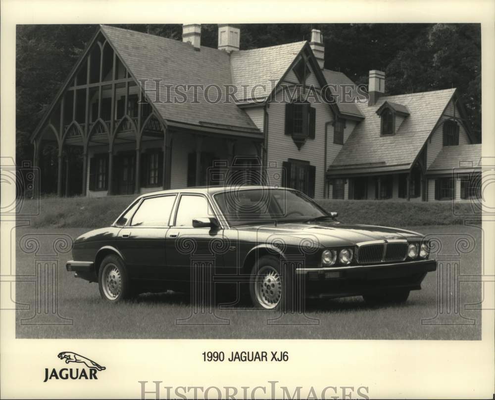 1989 Press Photo 1990 Jaguar XJ6 England - mjc29156 - Historic Images