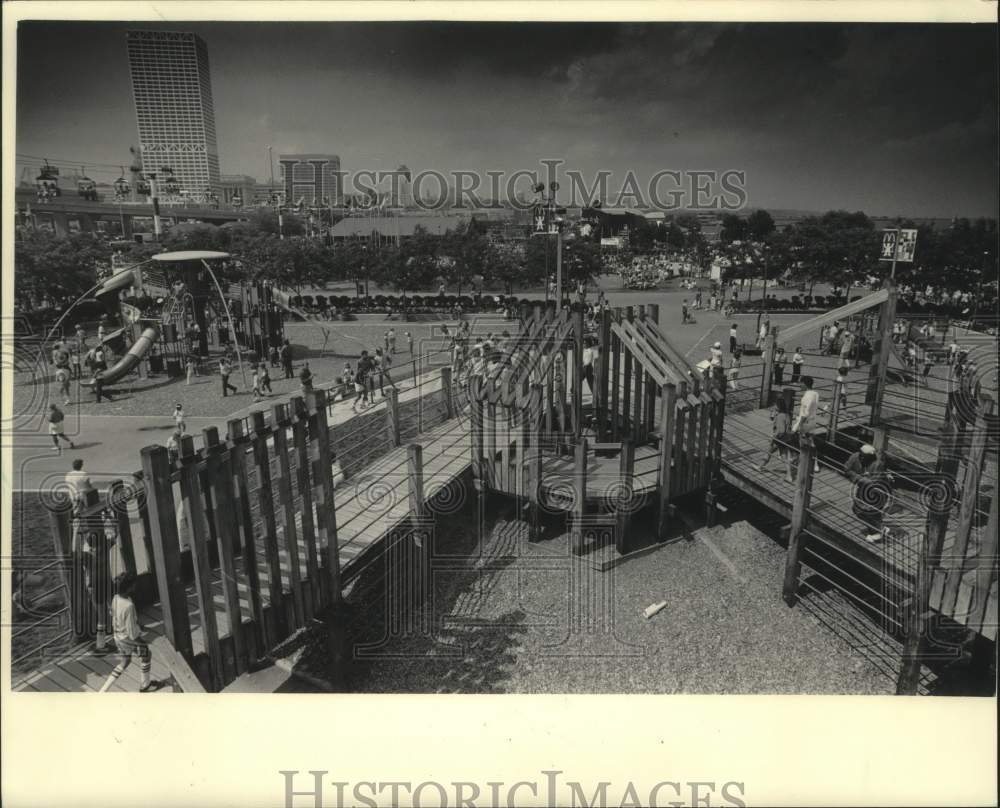 1985 Press Photo McDonald&#39;s Play Area at Summerfest - mjc29325 - Historic Images