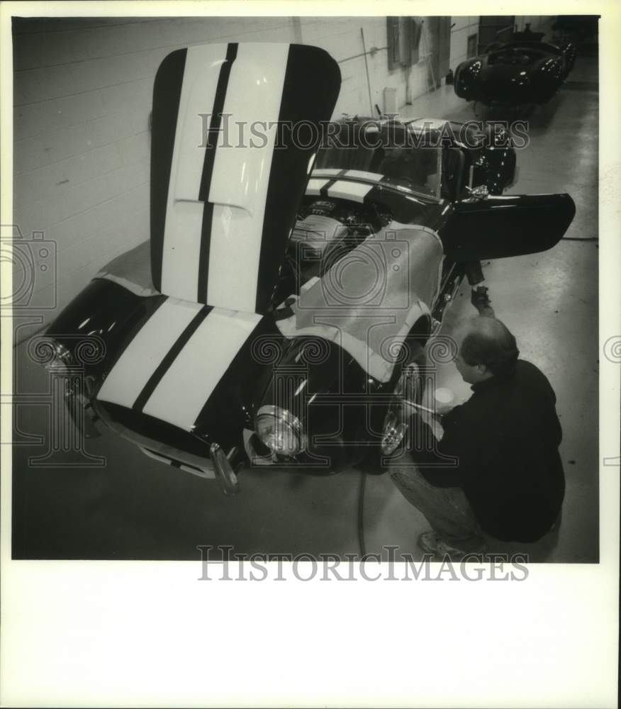 1993 Press Photo Hesse and Spinny build reproduction 427 Cobra, West Allis - Historic Images