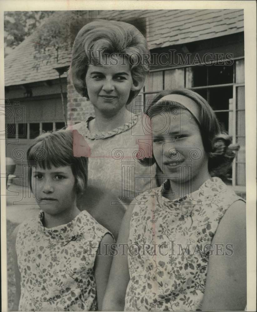 1966, Family of astronaut Thomas P. Stafford. - mjc29615 - Historic Images