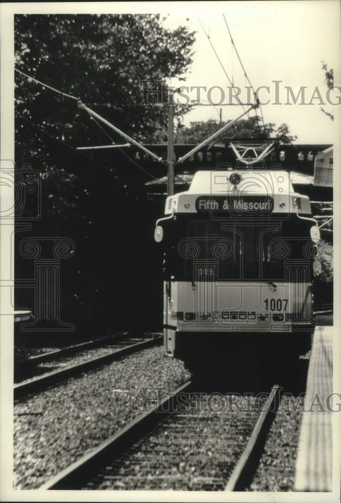 1993 Press Photo St. Louis MetroLink System train - mjc29741 - Historic Images