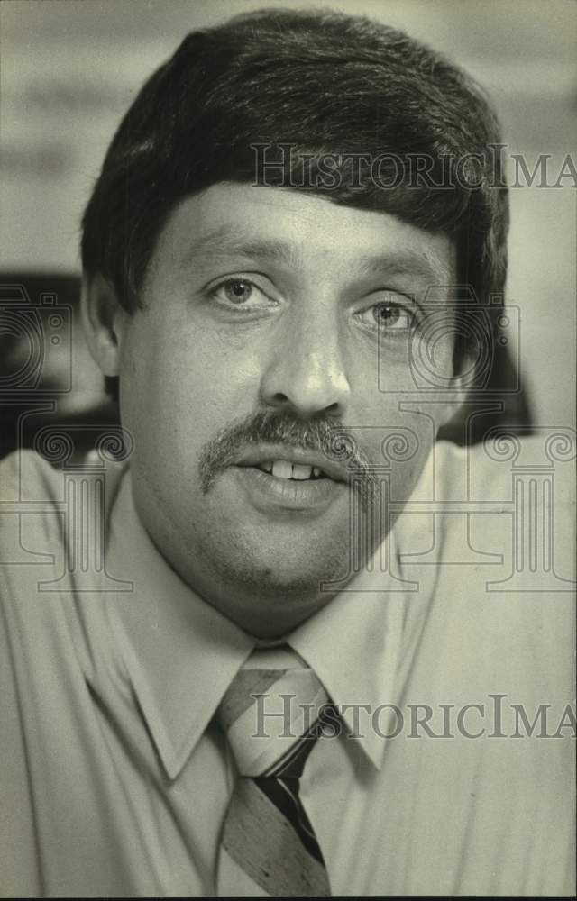 1980 Press Photo David O. Steingraber, Middleton Chief of Police, Wisconsin - Historic Images