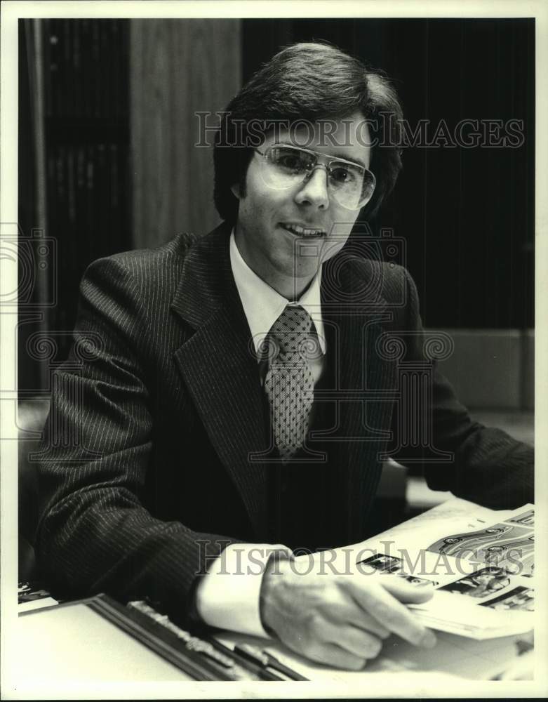 1978 Press Photo Kipp Stevens joins Brooks Stevens Associates in Mequon - Historic Images