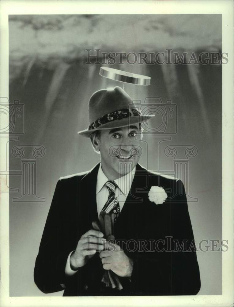 1976 Press Photo Carl Reiner gets angelic for role in ABC&#39;s new &quot;Good Heavens&quot; - Historic Images