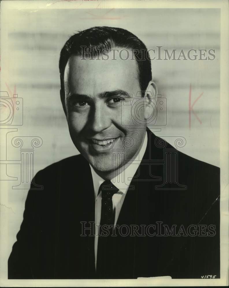 1964 Press Photo Carl Reiner, TV performer - mjc30326 - Historic Images