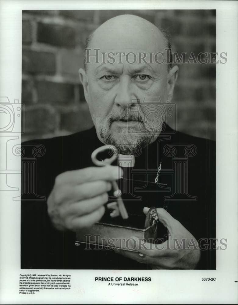 1987 Press Photo Actor Donald Pleasence in Universal&#39;s &quot;Prince of Darkness&quot; - Historic Images