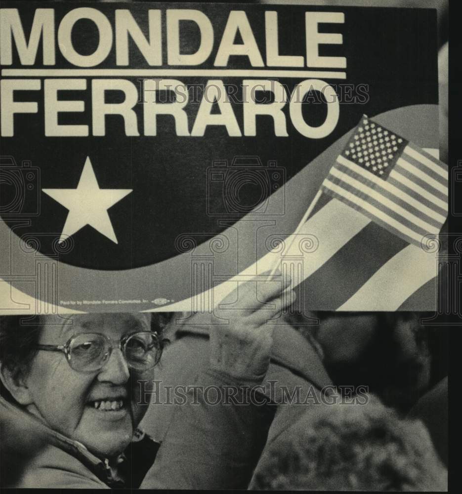 1984 Press Photo Woman holds Mondale Ferraro sign - mjc30870 - Historic Images