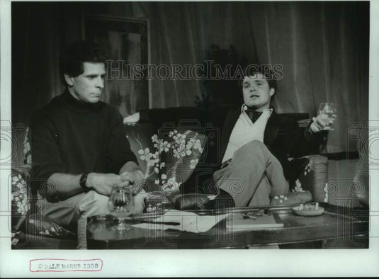1988 Press Photo Dale Marks in "Checkout" at Chocolate Bayou Theater in Houston - Historic Images