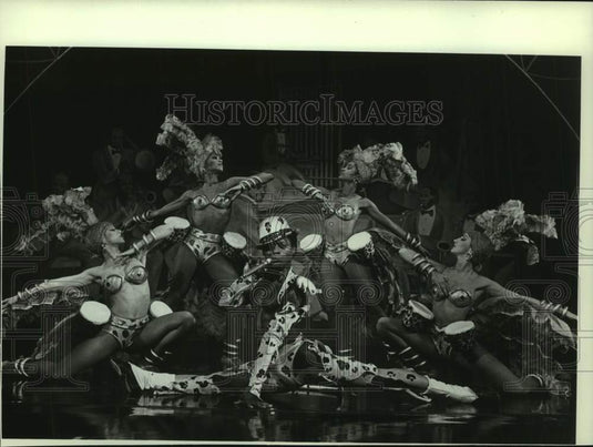 1985 Press Photo Scene from the musical, "Sophisticated Ladies" - mjc30964 - Historic Images