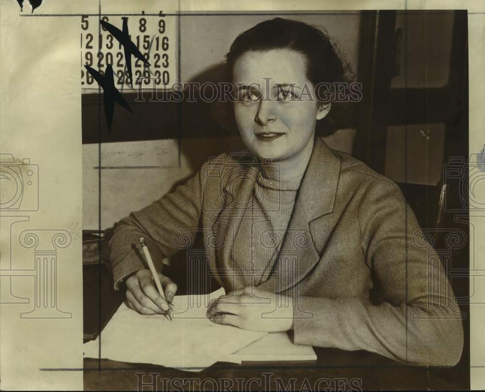 1935, Miss MacBriar, Society for the Friendless Volunteer, Wisconsin - Historic Images