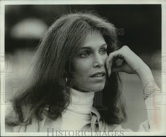 1975 Press Photo Actress and fashion model Ann Turkel in TV movie "Matt Helm" - Historic Images