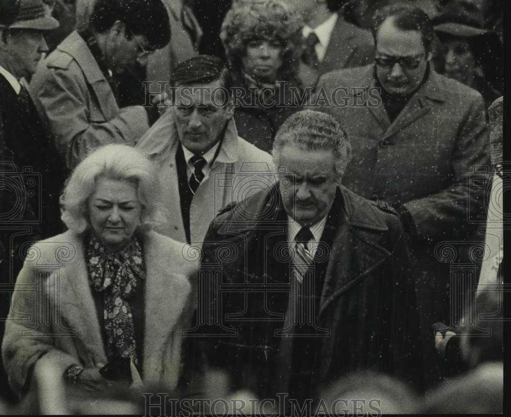 1978 Press Photo Mr. and Mrs. Dreyfus attend the funeral of William Steiger - Historic Images