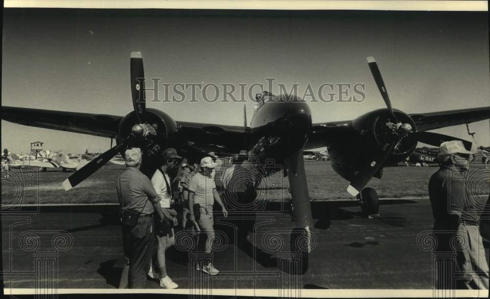 1986 Press Photo S7-F Tiger Cat plane, Experimental Aircraft Association Fly-In - Historic Images