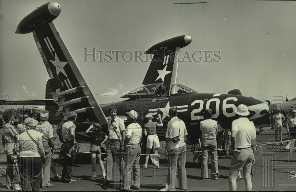 1984 Press Photo F9F-2 Grumman Panther at Experimental Aviation Association, WI - Historic Images