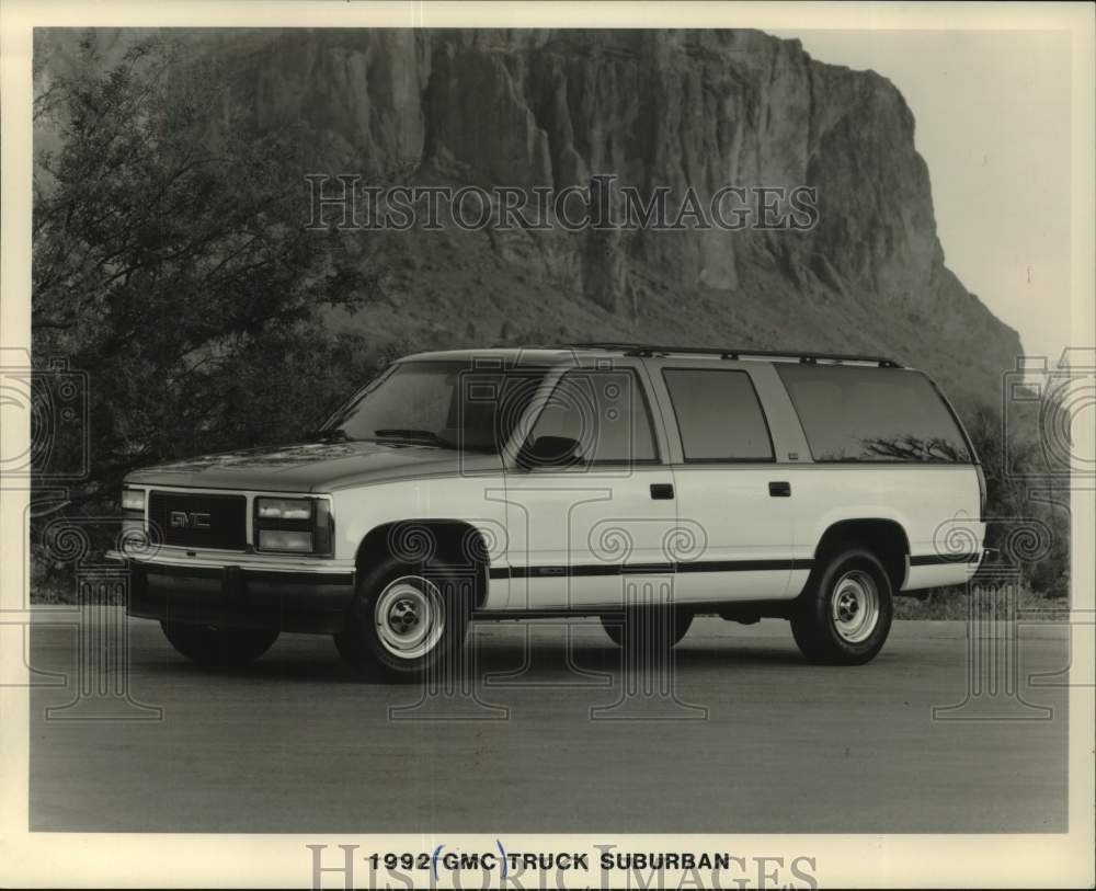 1992 Press Photo 1992 GMC Truck Suburban - mjc31445 - Historic Images