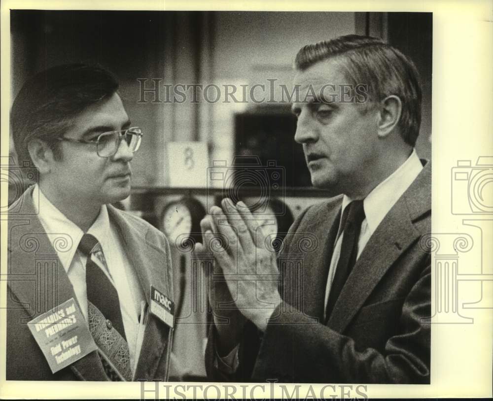 1980 Press Photo U.S Vice President Walter Mondale on presidential campaign, WI - Historic Images