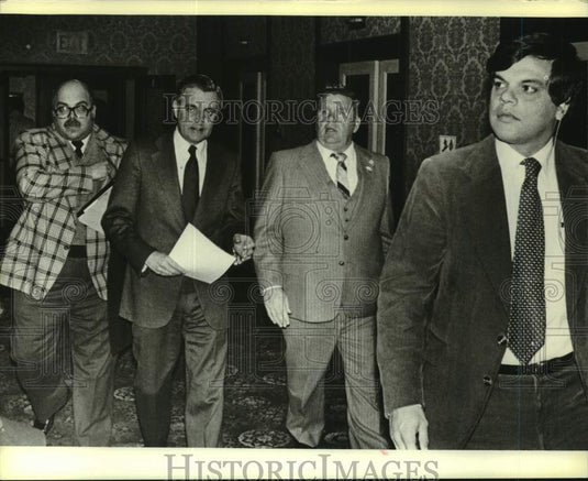 1980 Press Photo U.S Vice President Walter Mondale on presidential campaign, WI - Historic Images