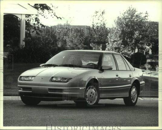 1991 Press Photo Saturn Sports Touring Sedan SL2 Automobile by General Motors - Historic Images