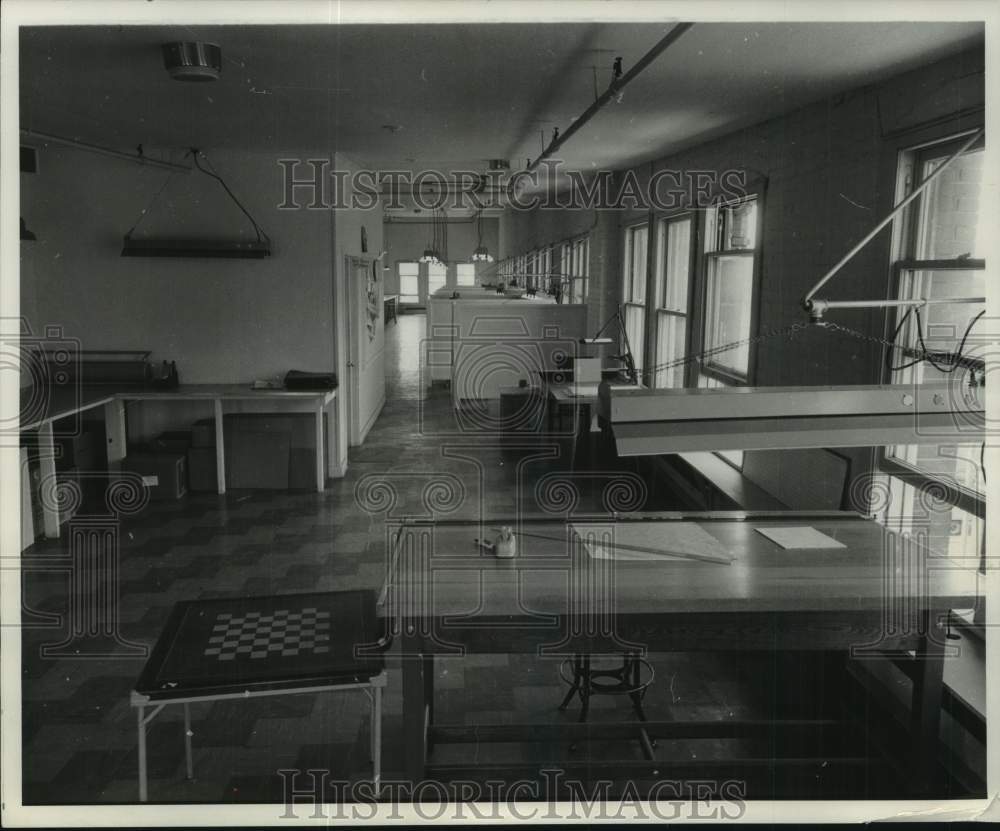 1959, Internal view of Steinmeyer Building in Milwaukee. - mjc31623 - Historic Images