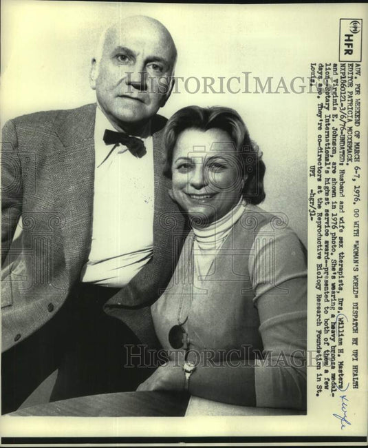 1976 Press Photo Drs. William H. Masters & Virginia E. Johnson, Sex Therapists - Historic Images