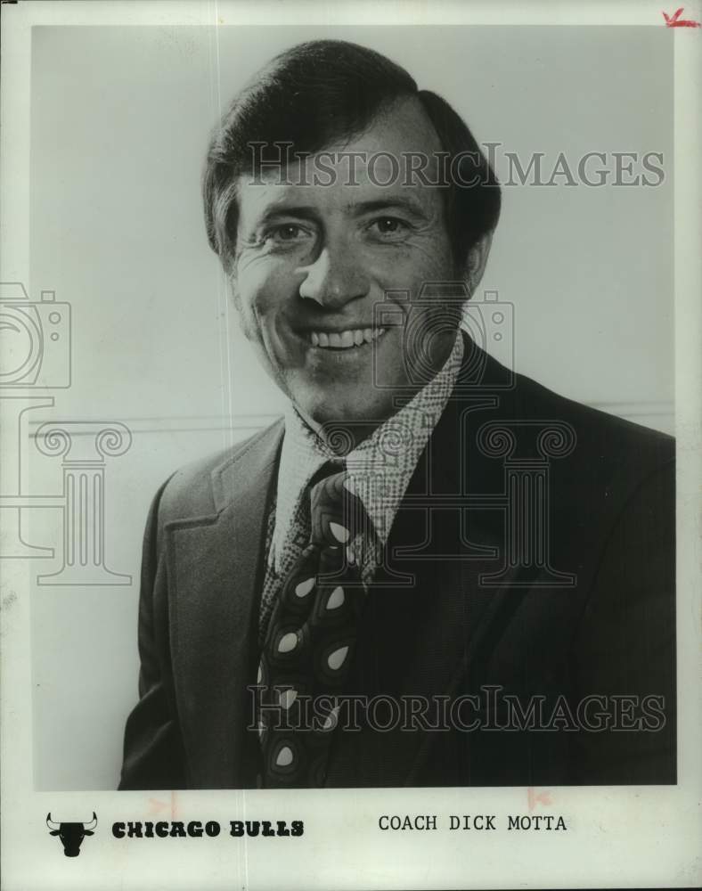 1974 Chicago Bulls Basketball Coach Dick Motta - Historic Images
