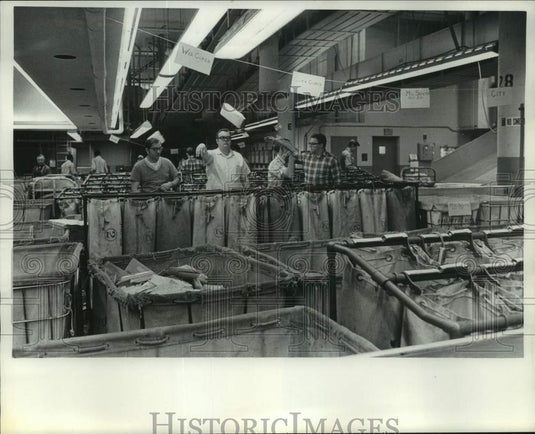 1969 Press Photo Employees of Post office sort mail in Milwaukee - mjc32332 - Historic Images