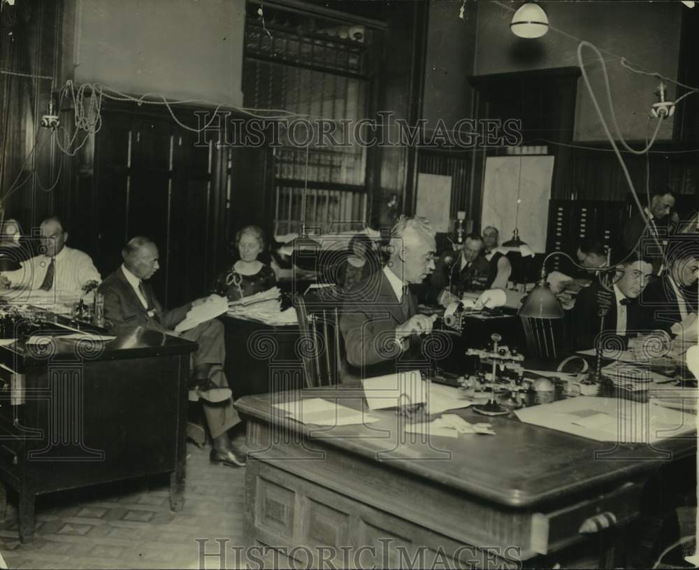 1924, The auditing section of the Milwaukee post office - mjc32389 - Historic Images
