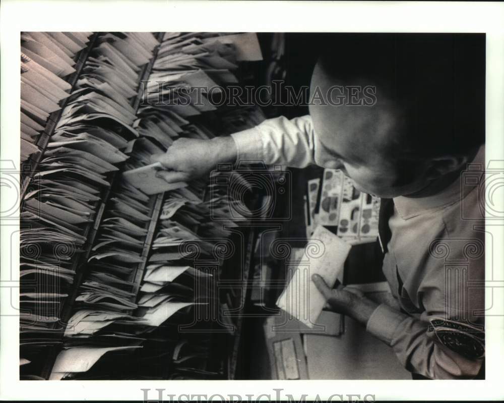 Press Photo United States Post Office Mail Processor, Milwaukee - mjc32480 - Historic Images