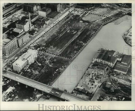 1965 Press Photo Site of new Post Office on West St. Paul Avenue, Milwaukee-Historic Images