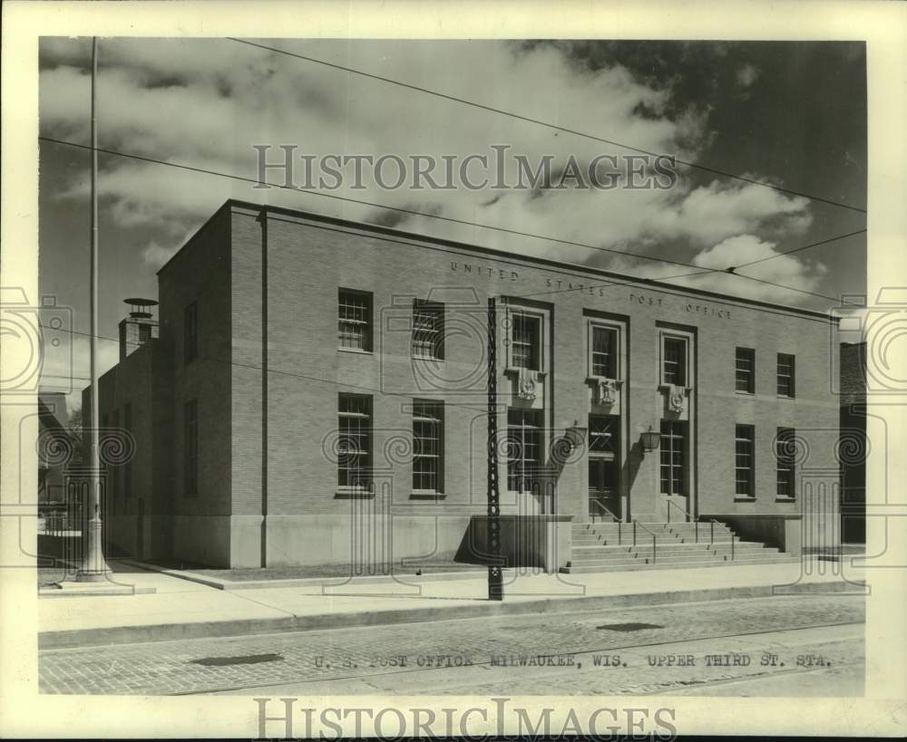 1940, U. S. Post Office, Upper Third Street Station, Milwaukee - Historic Images