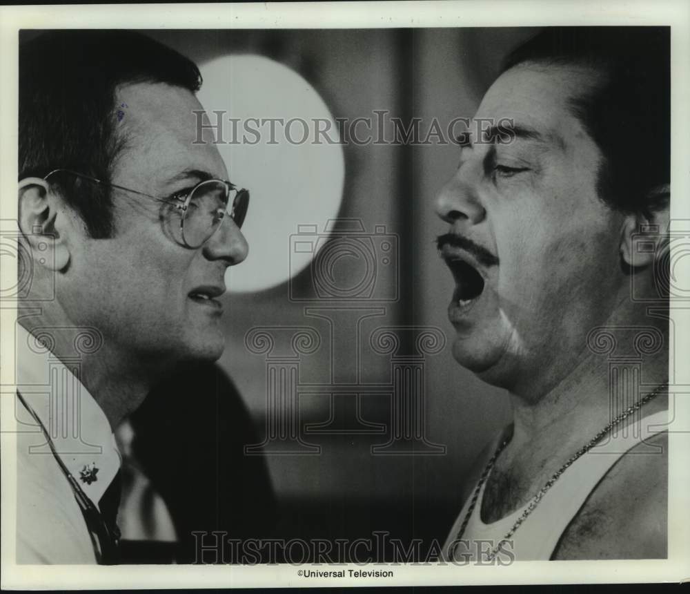 1975 Press Photo Tony Curtis &amp; Vito Scottio in &quot;McCoy&quot; - mjc32695 - Historic Images