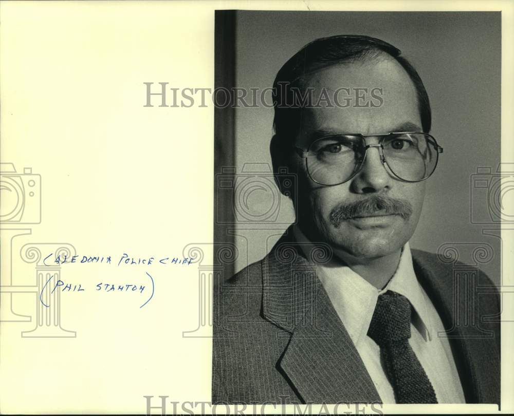 1987 Press Photo Caledonia Police Chief Phil Stanton - mjc32918 - Historic Images