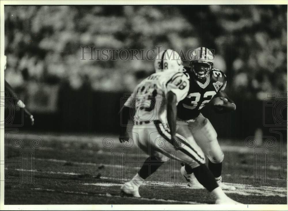 1993 Press Photo Green Bay Packer halfback John Stephens on the field - Historic Images