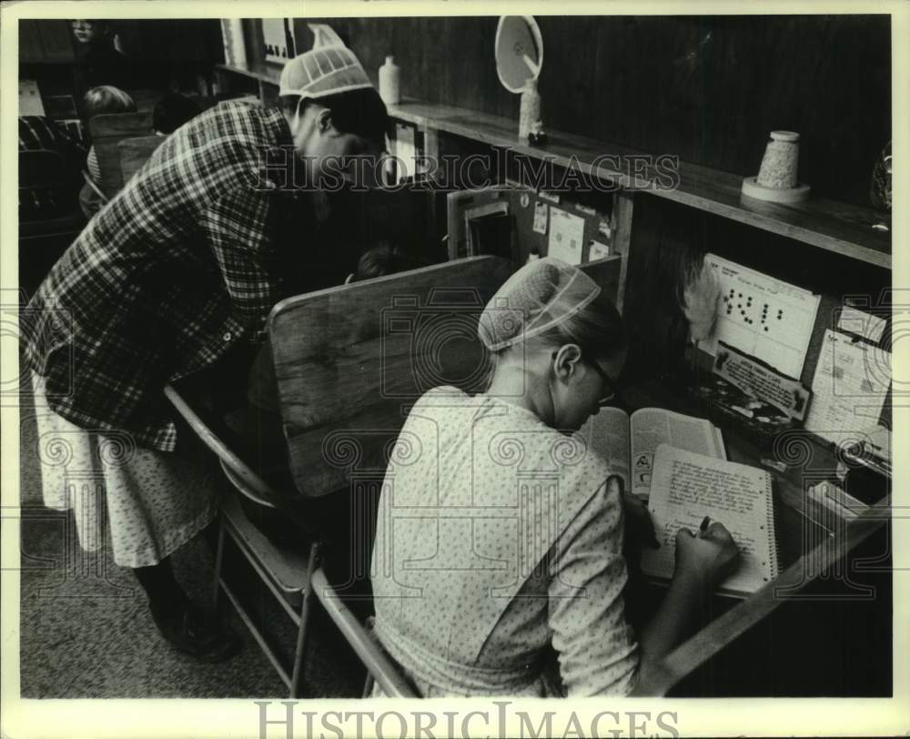 1982 Press Photo Mennonite classroom at Northwoods Mennonite Church, Hayward - Historic Images