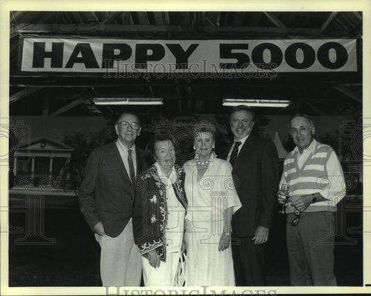 1985 Press Photo Five people who have been with "Days of Our Lives" for 20 yrs. - Historic Images