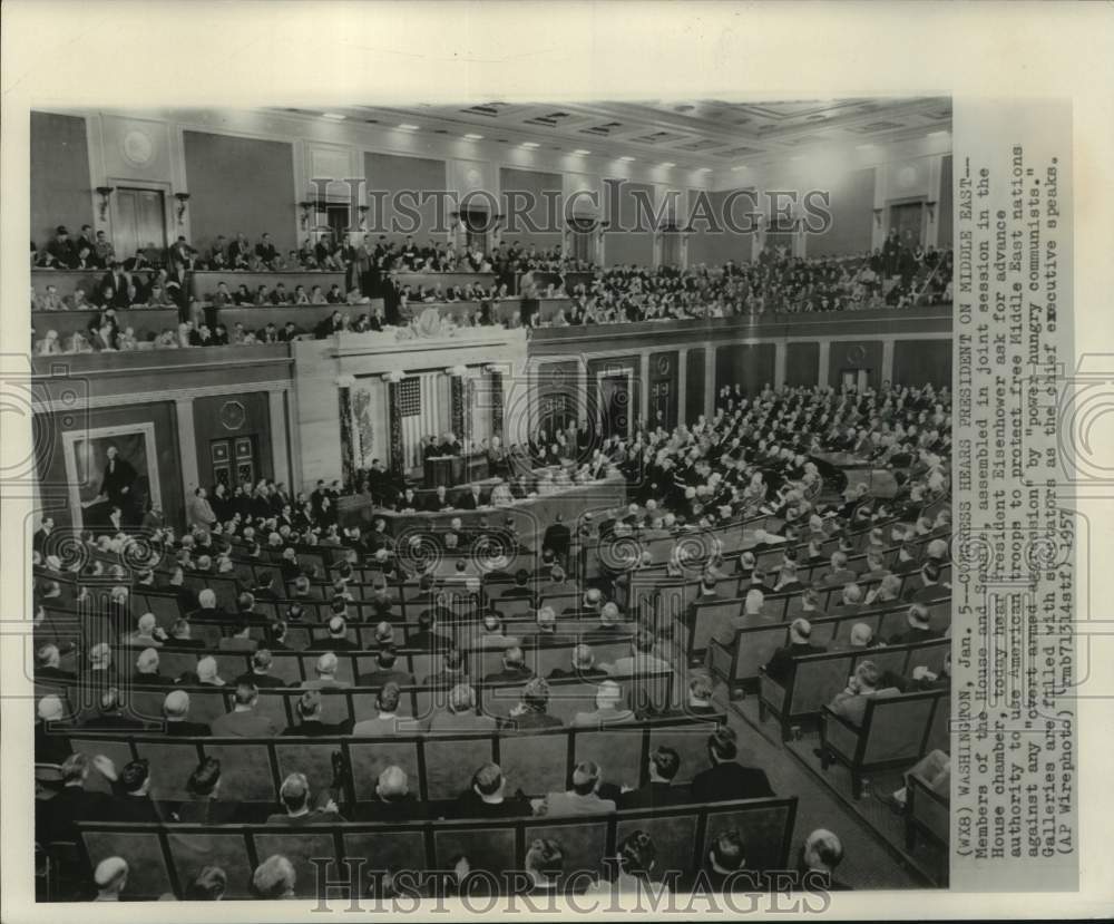 1957, Members of House and Senate assemble in joint session - Historic Images