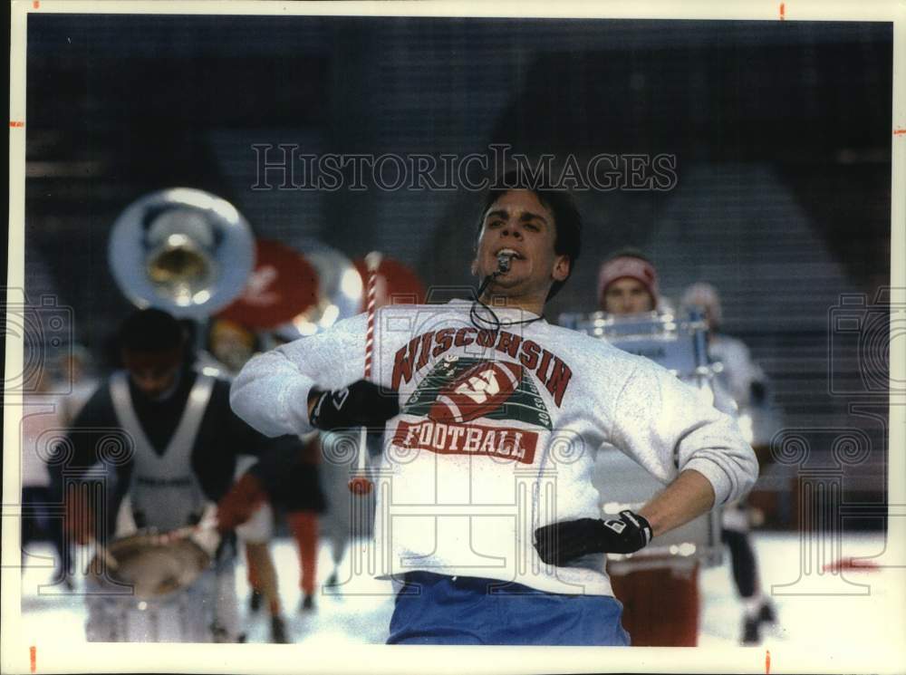 1993 Press Photo University of Wisconsin-Madison drum major Jeff Krawcek - Historic Images