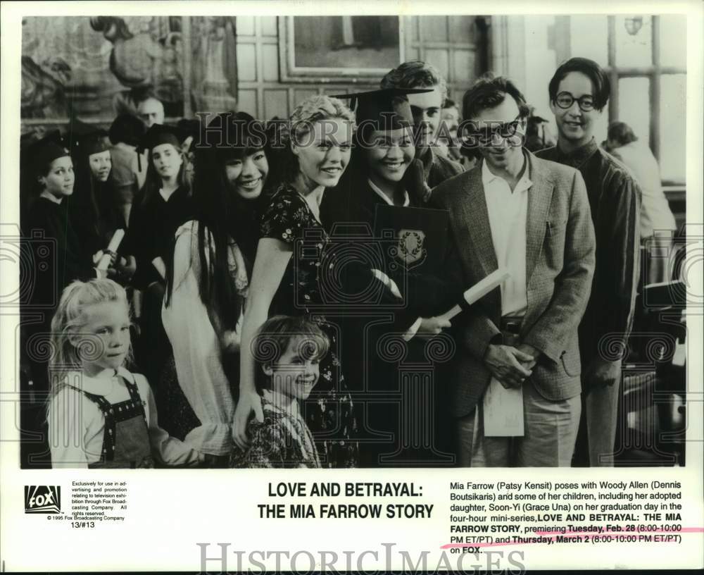 1995 Press Photo Cast members of Love and Betrayal: The Mia Farrow Story - Historic Images