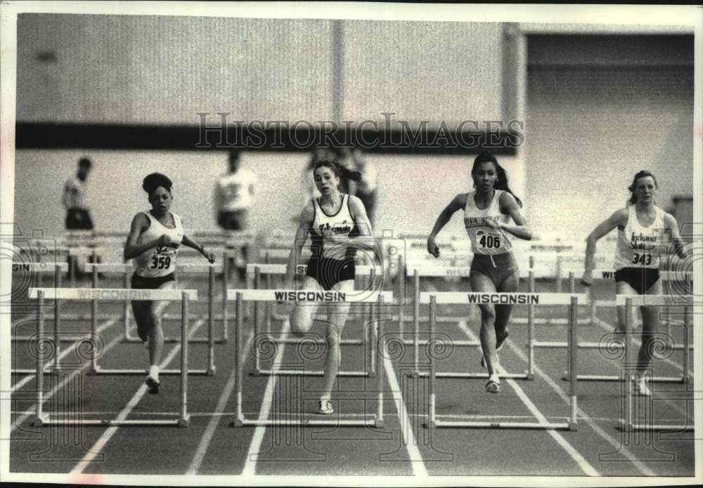 1993 Press Photo Jennifer Paynter and others track meet University of Wisconsin - Historic Images