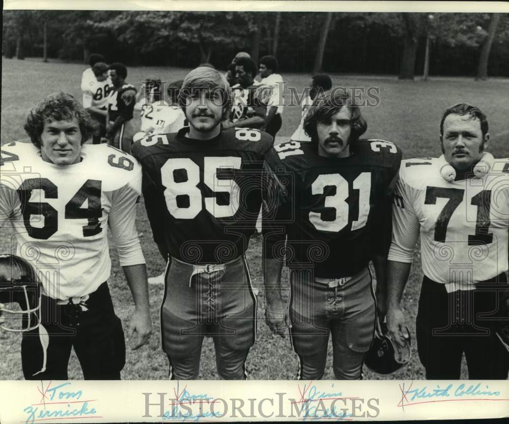 1975 Press Photo University of Wisconsin Football Players - mjc33794 - Historic Images